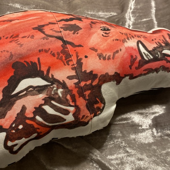 Arkansas Razorback Pillow - Picture 2 of 3